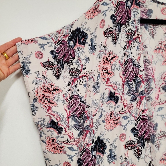 Angie Boho Floral Printed Longline Topper L Blue White Lightweight Flowy Beachy - Picture 3 of 10